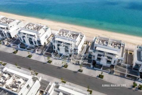 Vila v Sharjah Waterfront City, SAE 4 ložnice, 258 m² Č.: 739158 - fotografie 4
