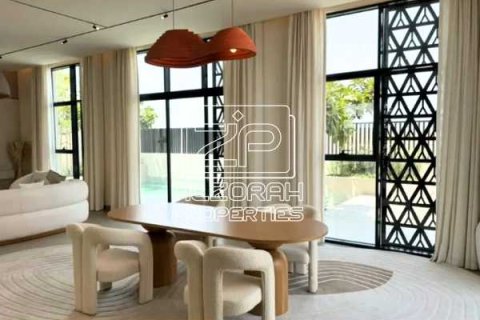 וילה למכירה ב Sharjah, איחוד האמירויות 6 חדרי שינה, 668 מ"ר, מספר 763228 - תמונה 5