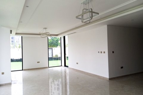Casa urbana para venda em Al Zorah, Ajman, EAU 3 quartos, 330 m2 № 635220 - foto 8