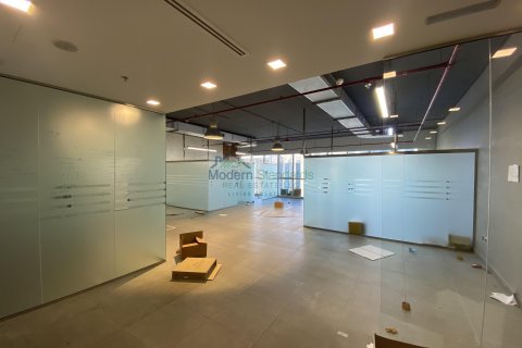 Zyrë në Business Bay, Dubai, Emiratet e Bashkuara Arabe 1562 m2. № 295888 - Foto 3