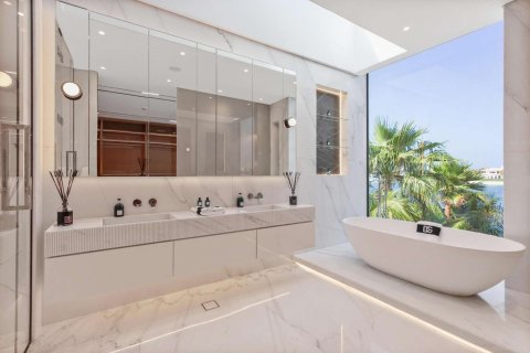 Villa zum Verkauf in Palm Jumeirah, Dubai, VAE 5 Schlafzimmer, 1244.71 m2 Nr. 739149 - Foto 9