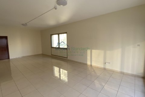 Пәтер Sheikh Zayed Road, Дубай, БАӘ-да 3 жатын бөлмелер, 2000 м² № 294987 - фото 9
