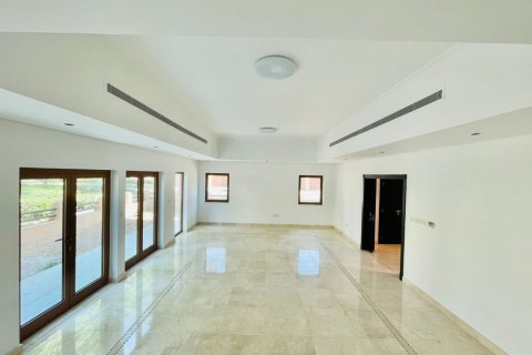 Villa til salgs i Al Furjan, Dubai, Emiratene 5 soverom, 70 kvm Nr. 292909 - Foto 3