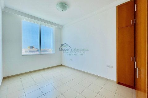 Снять в аренду квартиру в Бизнес-Бэй, Дубай, ОАЭ 2 спальни, 1630м2, № 294986 - фото 3