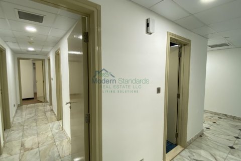 Appartement à louer à Sheikh Zayed Road, Dubai, EAU 3 chambres, 2280 m2 № 295342 - photo 26