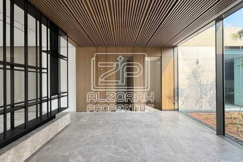 Müüa villa asukohaga Al Zorah, Ajman, AÜE: 5 magamistoaga, 1218 m² Nr 726732 - pilt 9