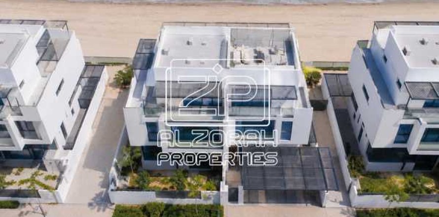 Vila di Sharjah Waterfront City, UAE 7 bilik tidur, 476 meter persegi № 739780