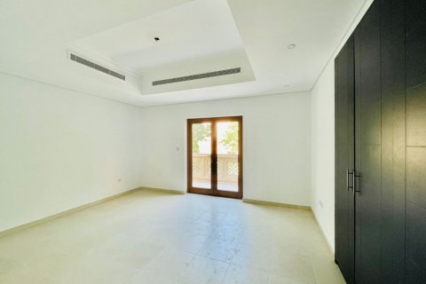 Villa til salgs i Al Furjan, Dubai, Emiratene 5 soverom, 70 kvm Nr. 292909 - Foto 15