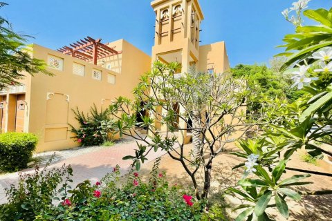 Villa til salgs i Al Furjan, Dubai, Emiratene 5 soverom, 70 kvm Nr. 292909 - Foto 24