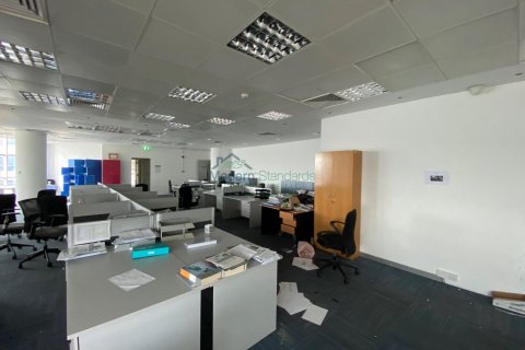 Oficina en alquiler en Deira, Dubai, EAU 5811 m2 № 295916 - foto 4