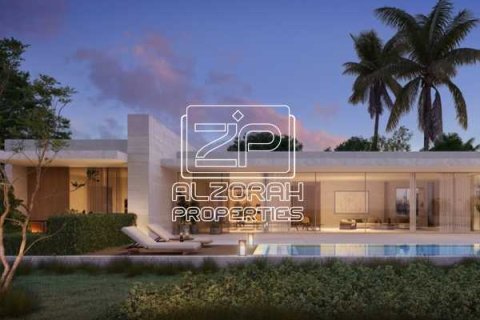 Müüa villa asukohaga Al Zorah, Ajman, AÜE: 5 magamistoaga, 1218 m² Nr 726732 - pilt 13
