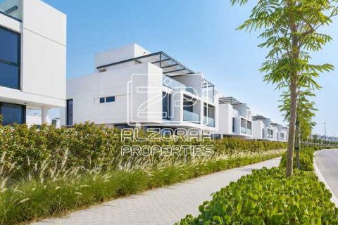 Vila di Sharjah Waterfront City, UAE 7 bilik tidur, 476 meter persegi № 739780 - foto 26