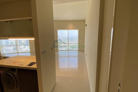 Appartement te huur in Sheikh Zayed Road, Dubai, VAE 2 slaapkamers, 1055 vr.m., nr 295359 - foto 7