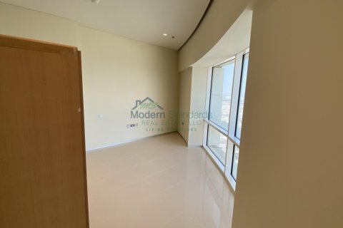 Appartement te huur in Sheikh Zayed Road, Dubai, VAE 2 slaapkamers, 1055 vr.m., nr 295359 - foto 9