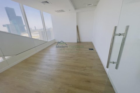 Sheikh Zayed Road, Dubai, BAE’de kiralık ofis 1300 m&sup2; No 294455 - fotoğraf 8