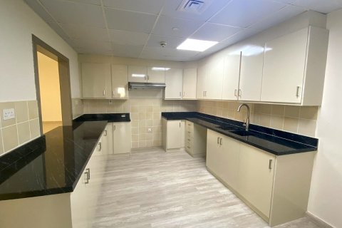 Apartamento en alquiler en Jumeirah Beach Residence, Dubai, EAU 4 dormitorios, 266 m2 № 723363 - foto 6