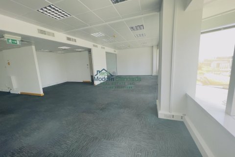 Купити офіс в Sheikh Zayed Road, Дубай, ОАЕ 4006м2, № 293998 - фото 12