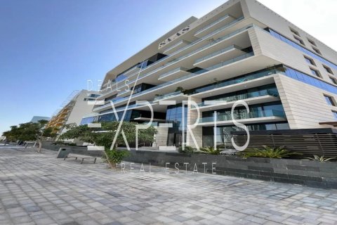 Apartamento en venta en Al Reem Island, Abu Dhabi, EAU 2 dormitorios, 142.6 m2 № 722032 - foto 10