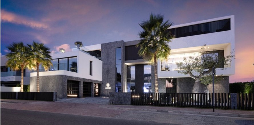 Vila di Palm Jumeirah, Dubai, UAE 5 bilik tidur, 1505.03 meter persegi № 739151