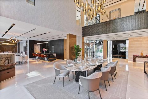 Villa zum Verkauf in Palm Jumeirah, Dubai, VAE 5 Schlafzimmer, 1244.71 m2 Nr. 739149 - Foto 4