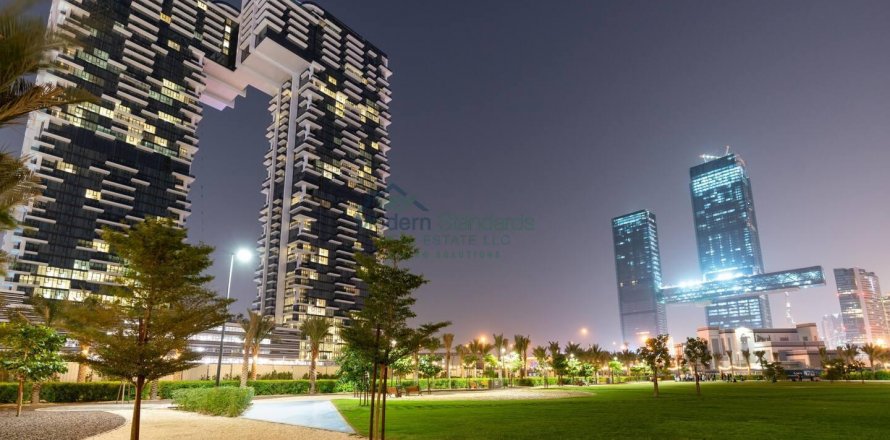 Dubai, UAE의 아파트 침실 1개, 987제곱미터 번호 294465