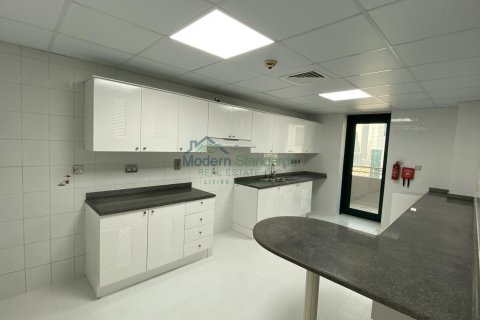 Appartement à louer à Sheikh Zayed Road, Dubai, EAU 3 chambres, 2280 m2 № 295342 - photo 5