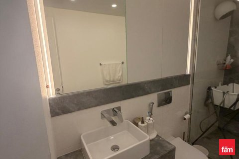 Apartment til salg i Business Bay, Dubai, UAE 1 soveværelse, 61.6 kvm № 709808 - foto 11