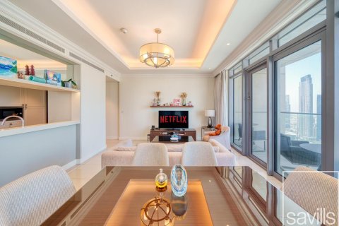 Apartmen di Downtown Dubai (Downtown Burj Dubai), Dubai, UAE 2 bilik tidur, 134.9 meter persegi № 747708 - foto 2