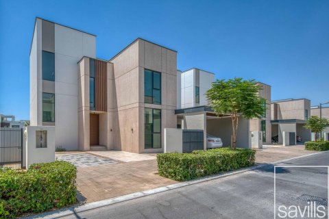 Villa in Arabian Ranches 3, Dubai, UAE 5 bedrooms, 615.85 sq.m. № 747709