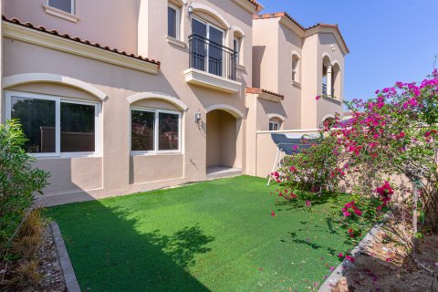 Villa till försäljning i Serena, Dubai, UAE 3 sovrum, 199 kvm Nr. 677476 - fotografi 12