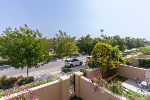 Villa till försäljning i Serena, Dubai, UAE 3 sovrum, 199 kvm Nr. 677476 - fotografi 10