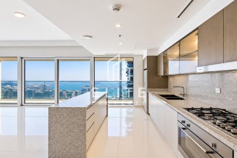 Apartmen di Dubai Harbour, Dubai, UAE 3 bilik tidur, 180 meter persegi № 764641 - foto 2