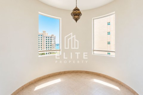 Apartmen di Palm Jumeirah, Dubai, UAE 2 bilik tidur, 148 meter persegi № 764642 - foto 4