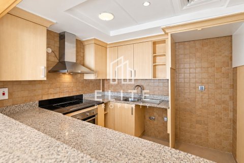 Apartmen di Palm Jumeirah, Dubai, UAE 2 bilik tidur, 148 meter persegi № 764642 - foto 14