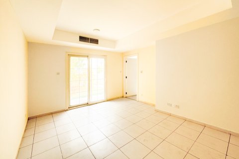 Radhus till försäljning i The Springs, Dubai, UAE 2 sovrum, 151.47 kvm Nr. 757374 - fotografi 5