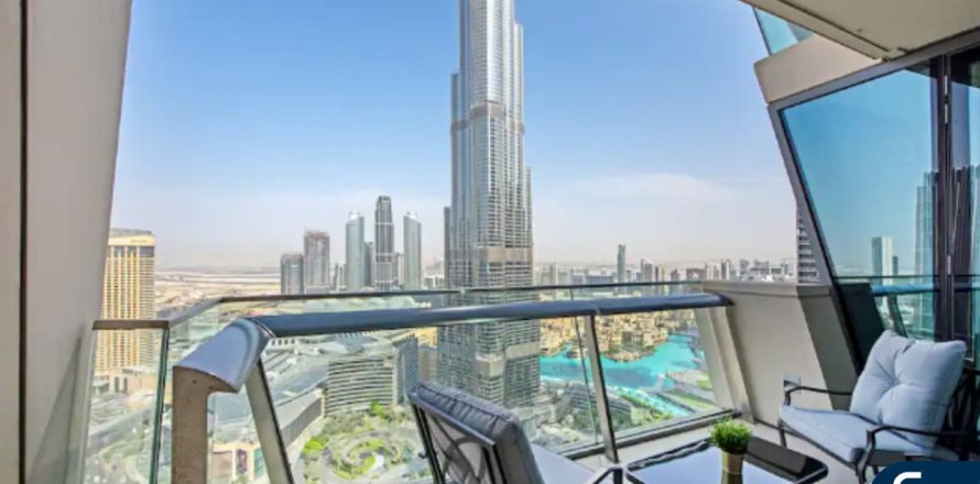 Wohnung in Downtown Dubai (Downtown Burj Dubai), Dubai, VAE: 2 Schlafzimmer, 135 m2 Nr. 698552