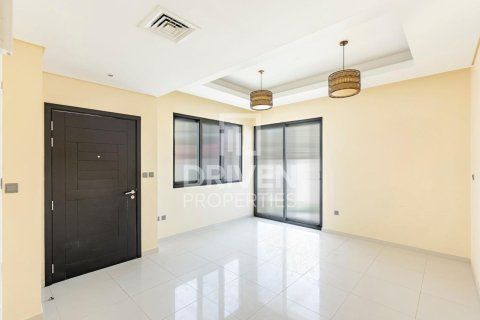 Stadthaus zum Verkauf in Dubai, VAE 3 Schlafzimmer, 174.84 m2 Nr. 765260 - Foto 3