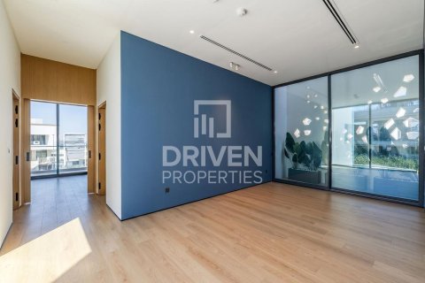 Vilë në Jumeirah, Dubai, Emiratet e Bashkuara Arabe 5 dhoma gjumi, 617.81 m2. № 744761 - Foto 18