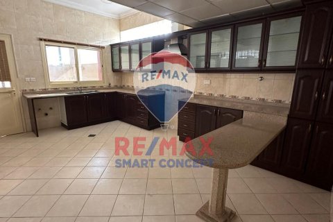 Vila v Al Maqtaa, Abu Dhabi, SAE 5 spální, 508 m2 č. 512002 - Fotografia 9
