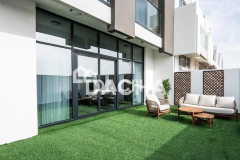 Townhouse til salg i Dubai, UAE 4 soveværelser, 190 kvm № 752075 - foto 4