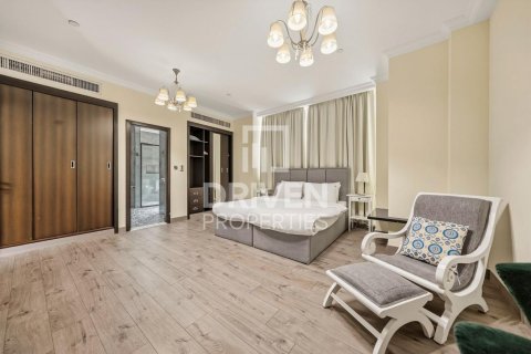 Dupleks di Jumeirah Beach Residence, Dubai, UAE 4 bilik tidur, 389.36 meter persegi № 767168 - foto 10
