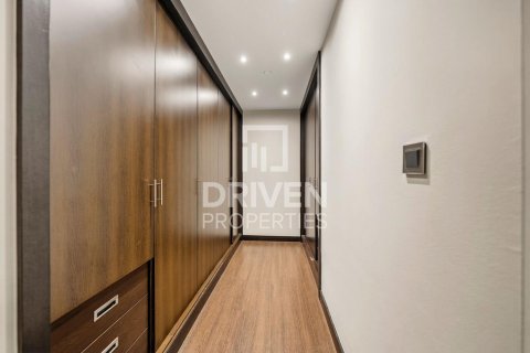 Dupleks di Jumeirah Beach Residence, Dubai, UAE 4 bilik tidur, 389.36 meter persegi № 767168 - foto 21