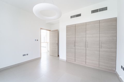 Βίλα σε Dubai, ΗΑΕ 3 υπνοδωμάτια, 419 τ.μ. Αρ. 734262 - φωτογραφία 14