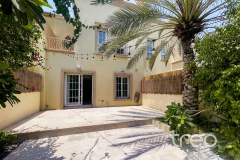 Villa itt: The Springs, Dubai, EAE, 2 hálószoba, 153.01 m², azonosító: 741165 - fénykép 2