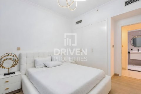 Apartamento en venta en Downtown Dubai (Downtown Burj Dubai), Dubai, EAU 2 dormitorios, 125.42 m2 № 762266 - foto 4
