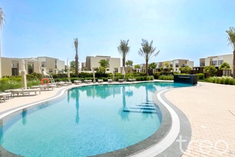 Huvila Dubai Land, Dubai, Arabiemiraatit 3 makuuhuonetta, 183.76 m2 № 733302 - kuva 18