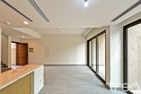 Huvila Dubai Land, Dubai, Arabiemiraatit 3 makuuhuonetta, 183.76 m2 № 733302 - kuva 15