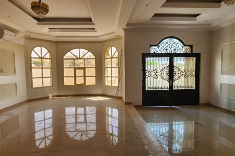 Ras Al Khaimah、UAE にあるヴィラ販売中 6ベッドルーム、929 m2、No735074 - 写真 2