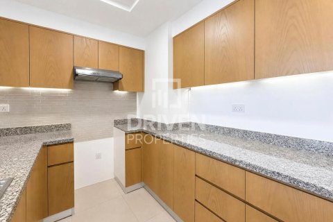 Müüa korter asukohaga Downtown Dubai (Downtown Burj Dubai), Dubai, AÜE: 2 magamistoaga, 120.03 m² Nr 741904 - pilt 9