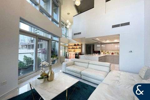 Apartament în Downtown Dubai (Downtown Burj Dubai), Dubai, EAU 3 dormitoare, 348 mp.  №685277